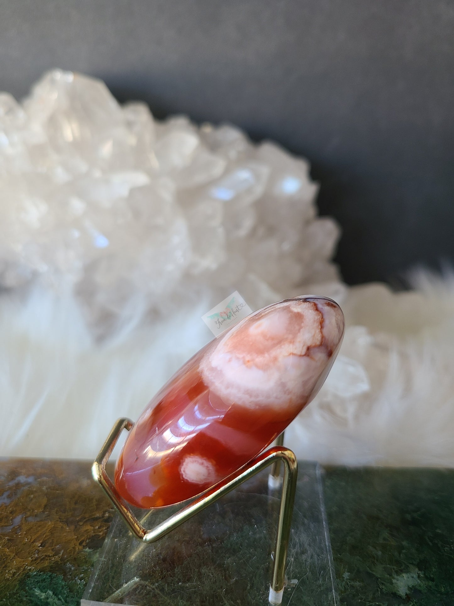 Carnelian Flower Agate Palm stone