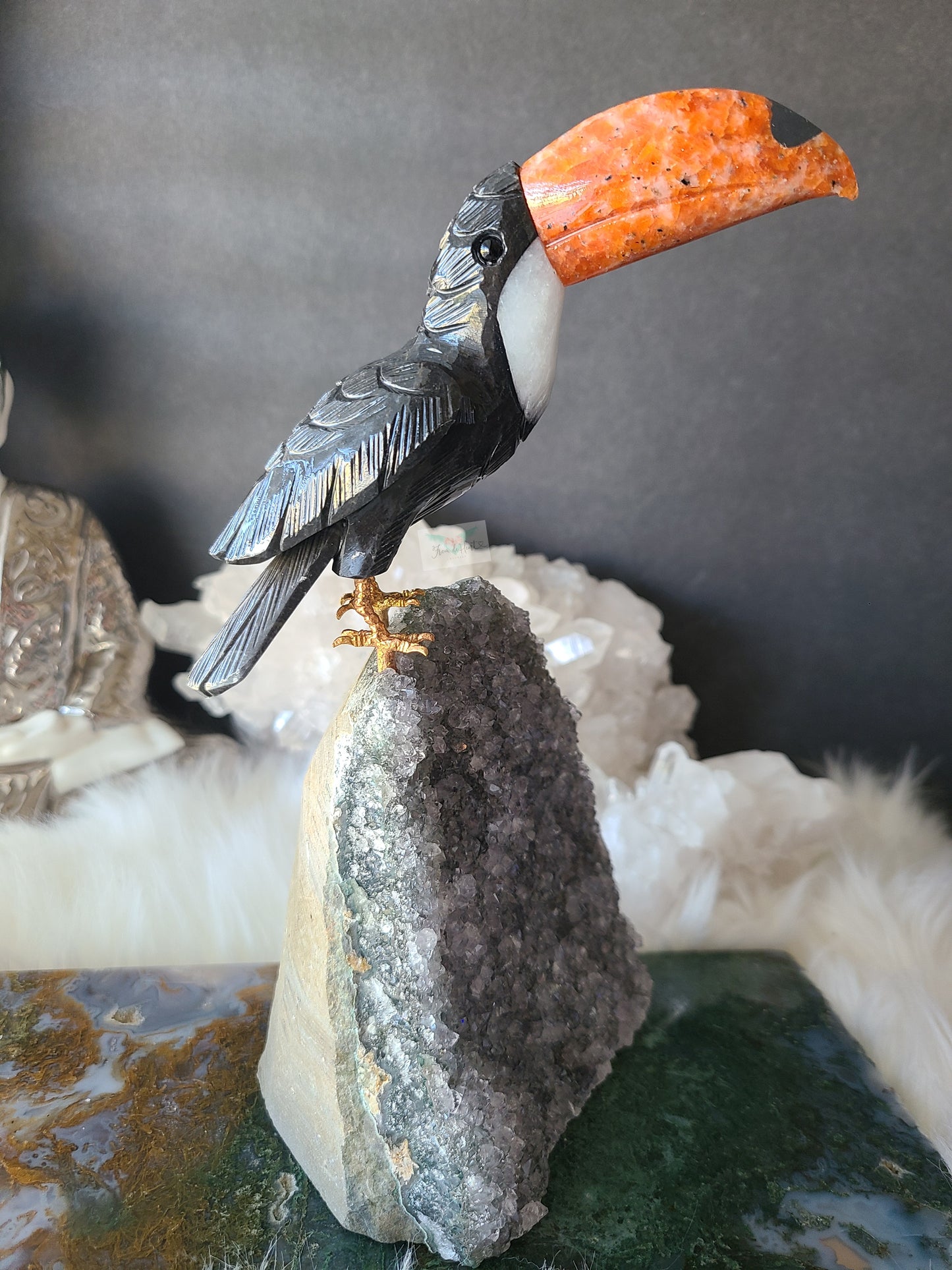 Toucan Carving on Amethyst Cut base
