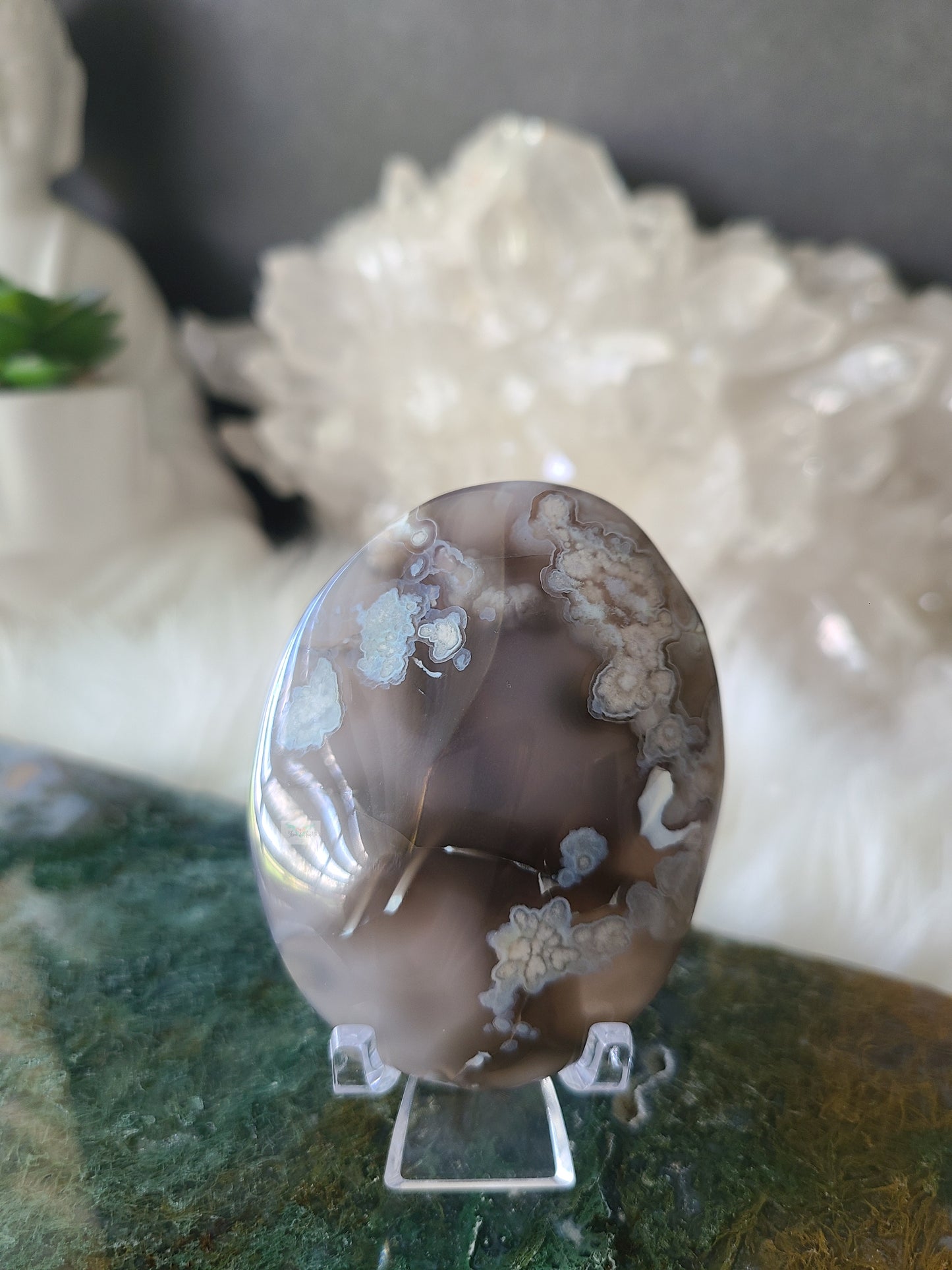 Black Flower Agate Palmstone (A)
