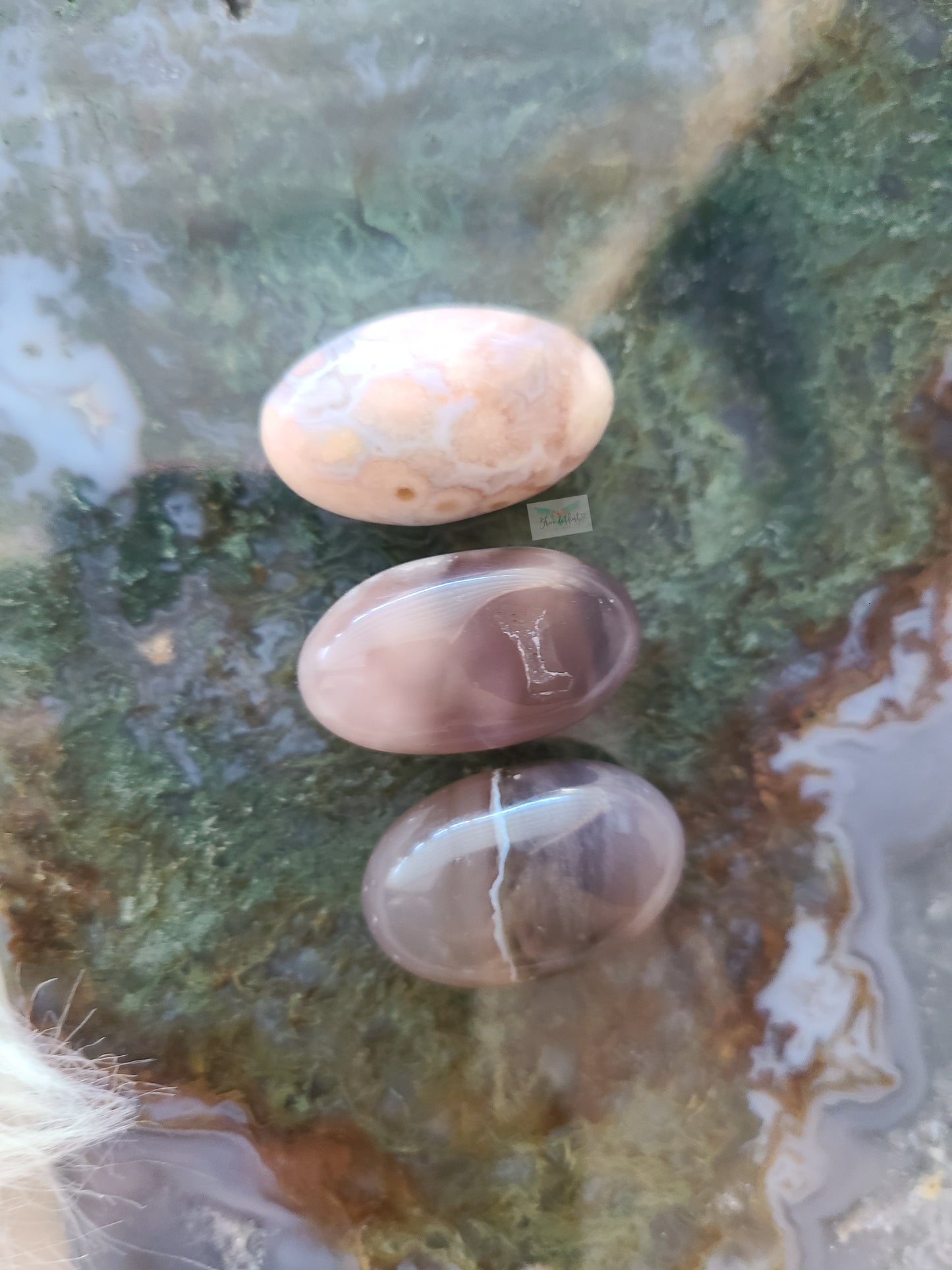 Black Flower Agate tumble (3pcs)