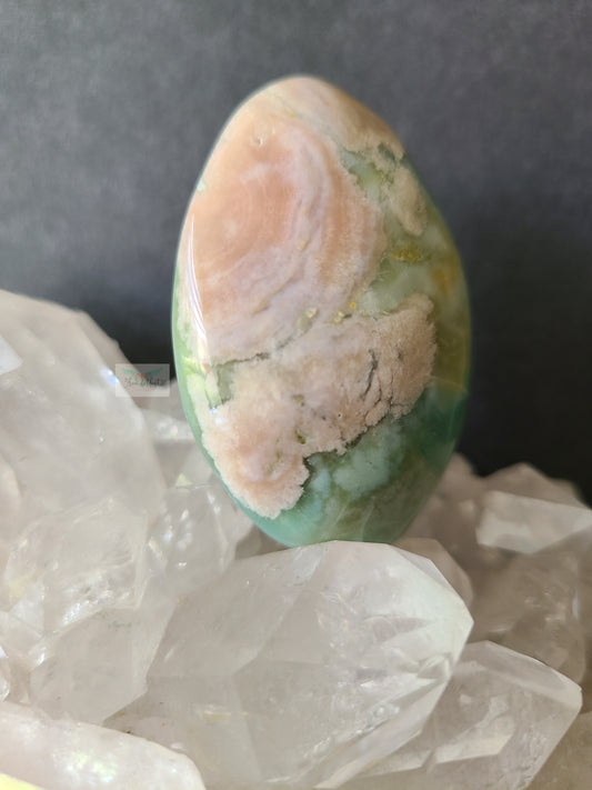 Green Flower Agate Palmstone (I)