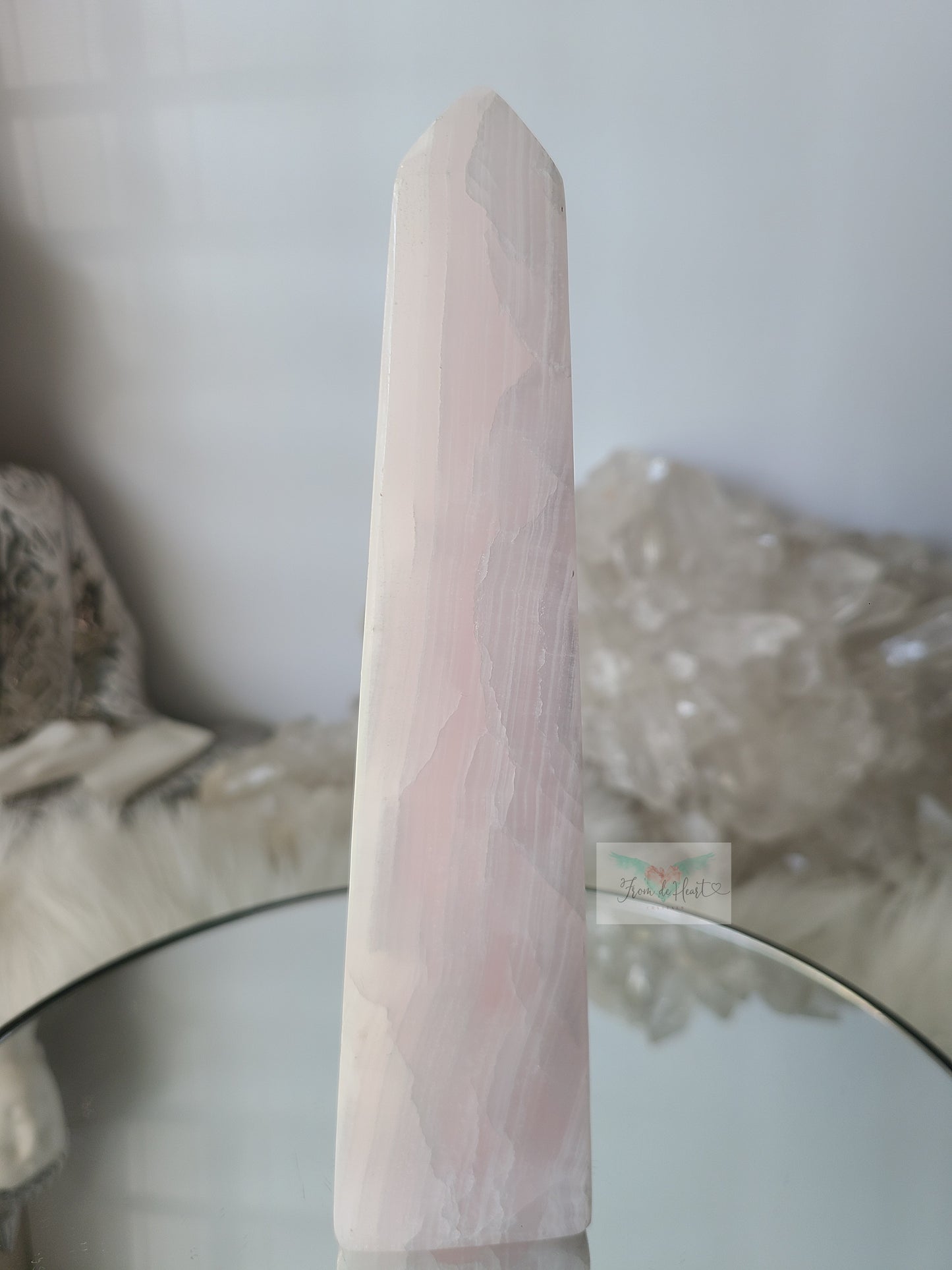 Pink Mangano Obelisk (UV Reactive) (A)