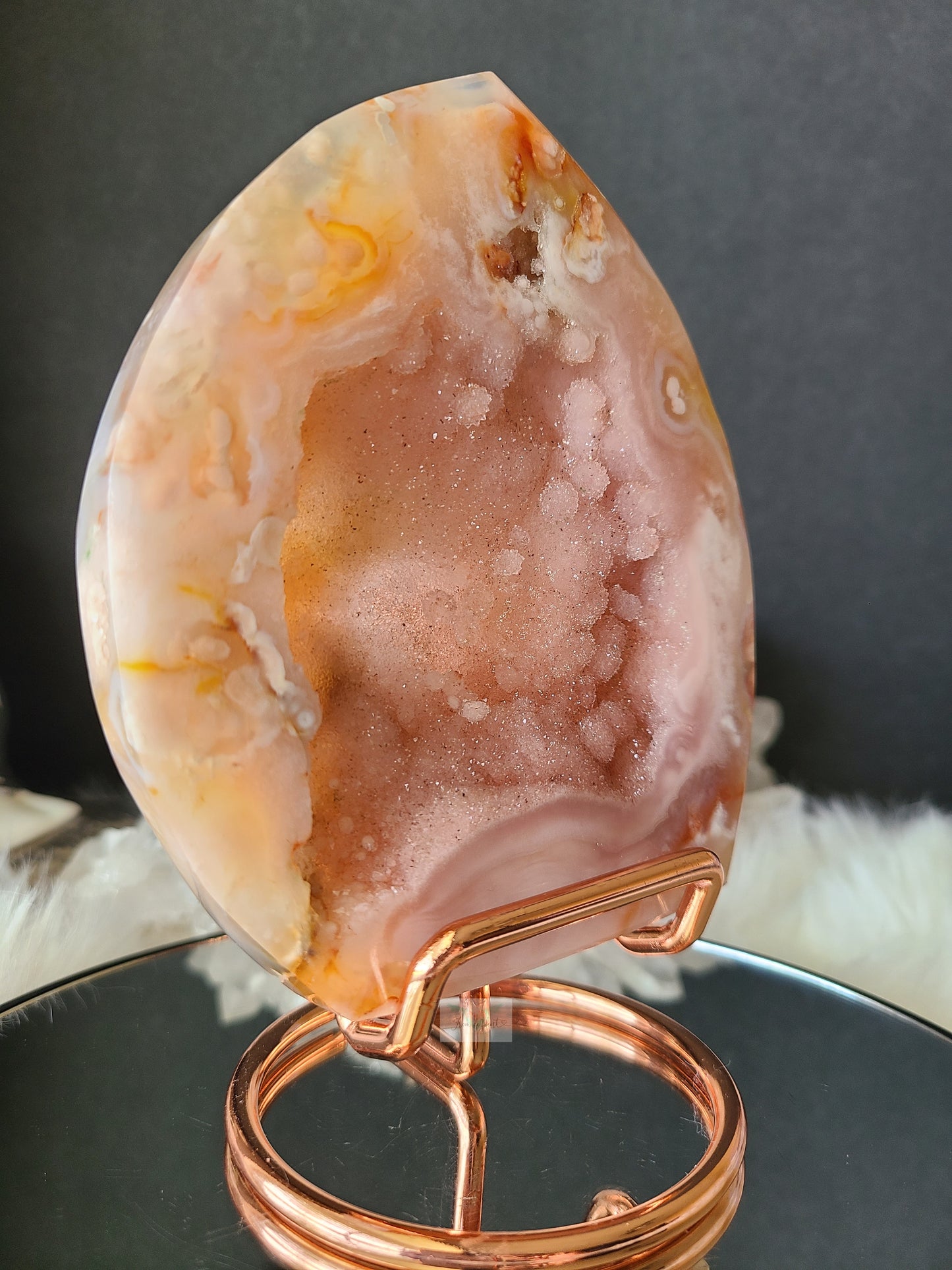 Druzy Flower Agate on Stand