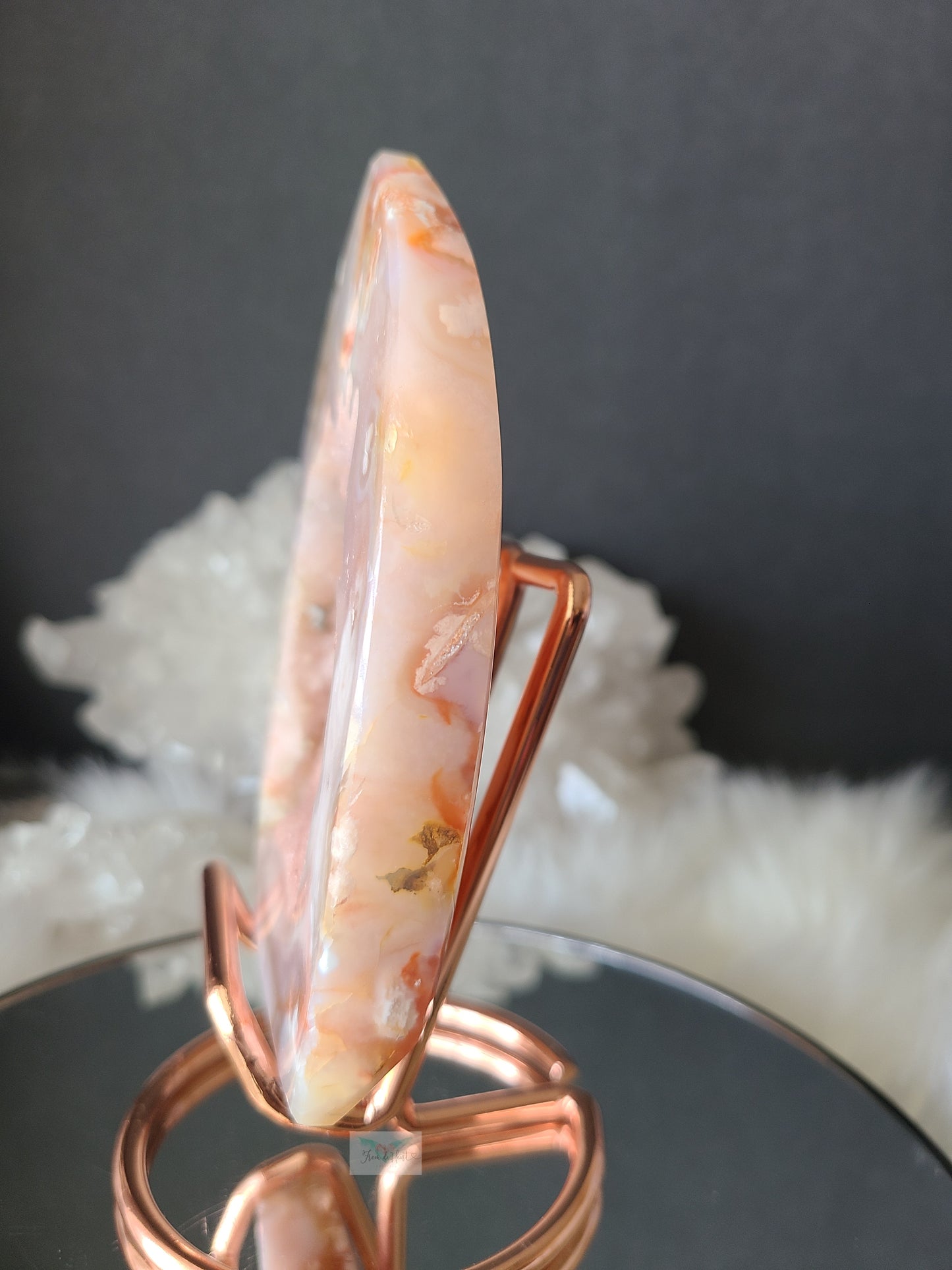 Druzy Flower Agate on Stand