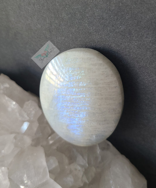 Blue Flash Moonstone Palmstone (B)