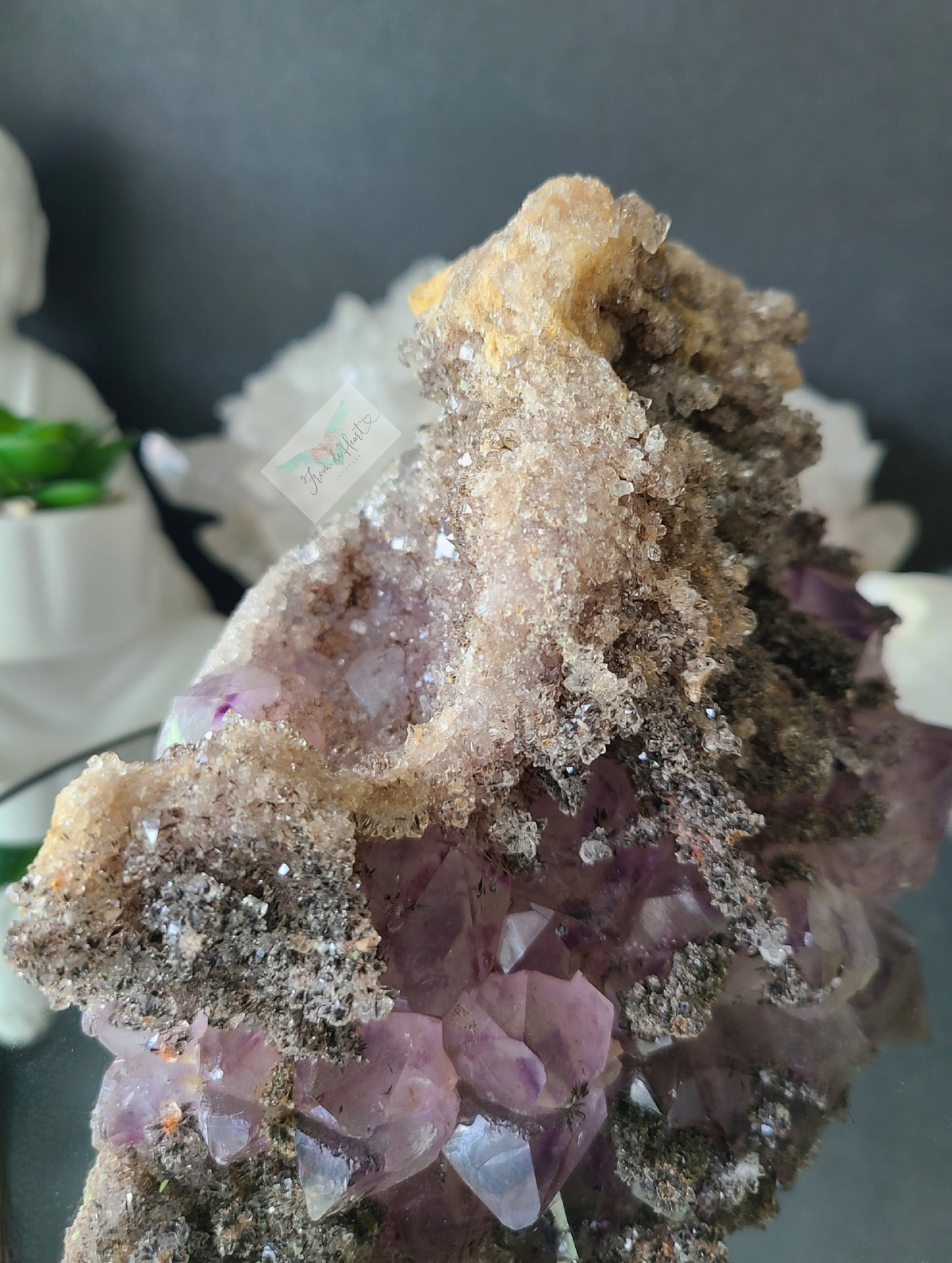 Stunning Druzy Amethyst Cut base