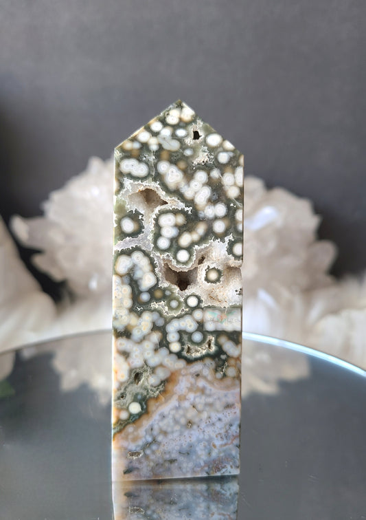 White Druzy Orbicular Ocean Jasper