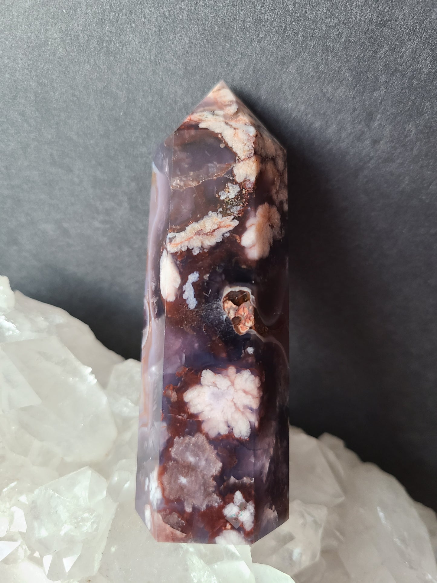 Black Flower Agate Tower