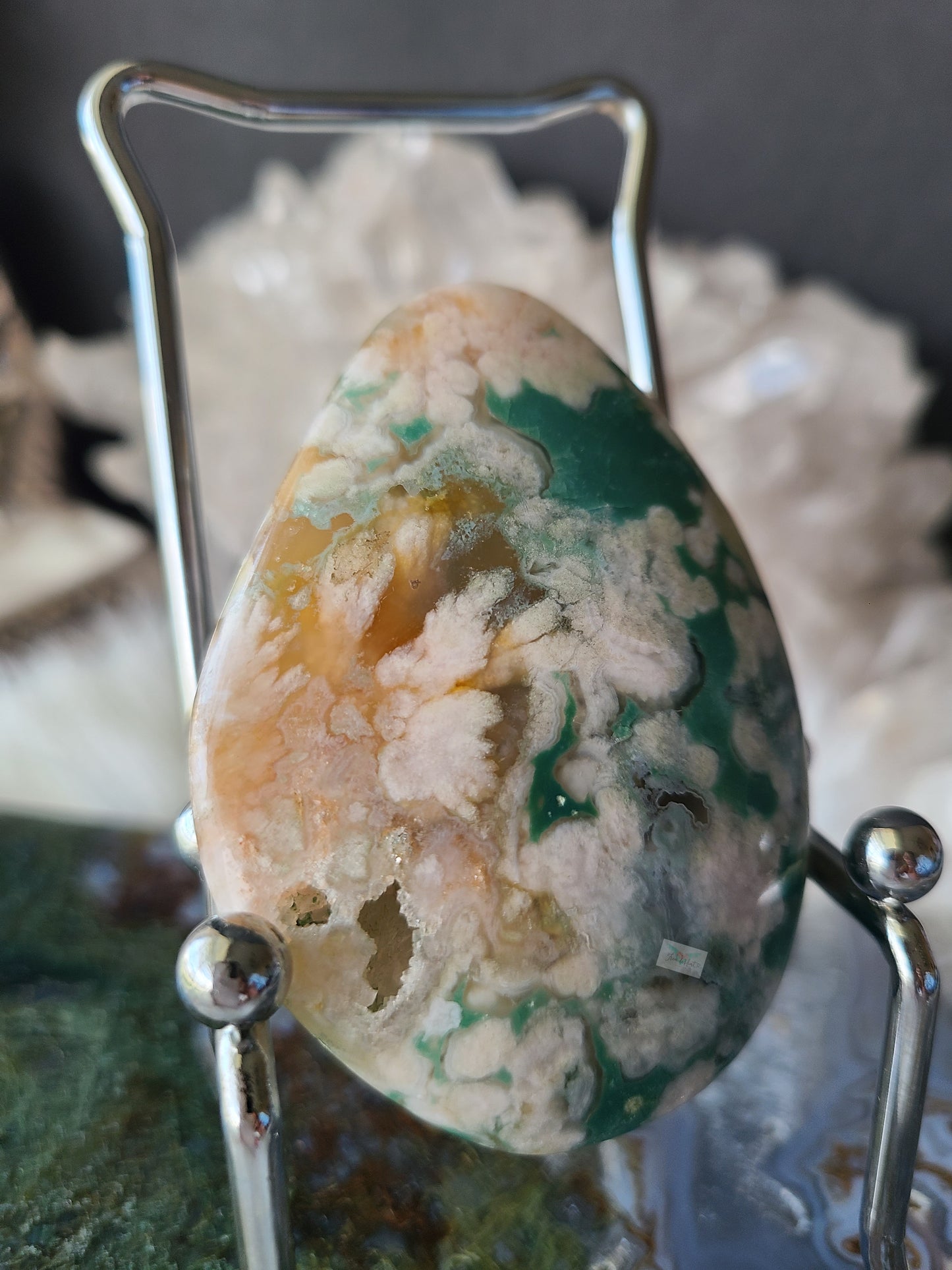 Green Flower Agate Palm Stone