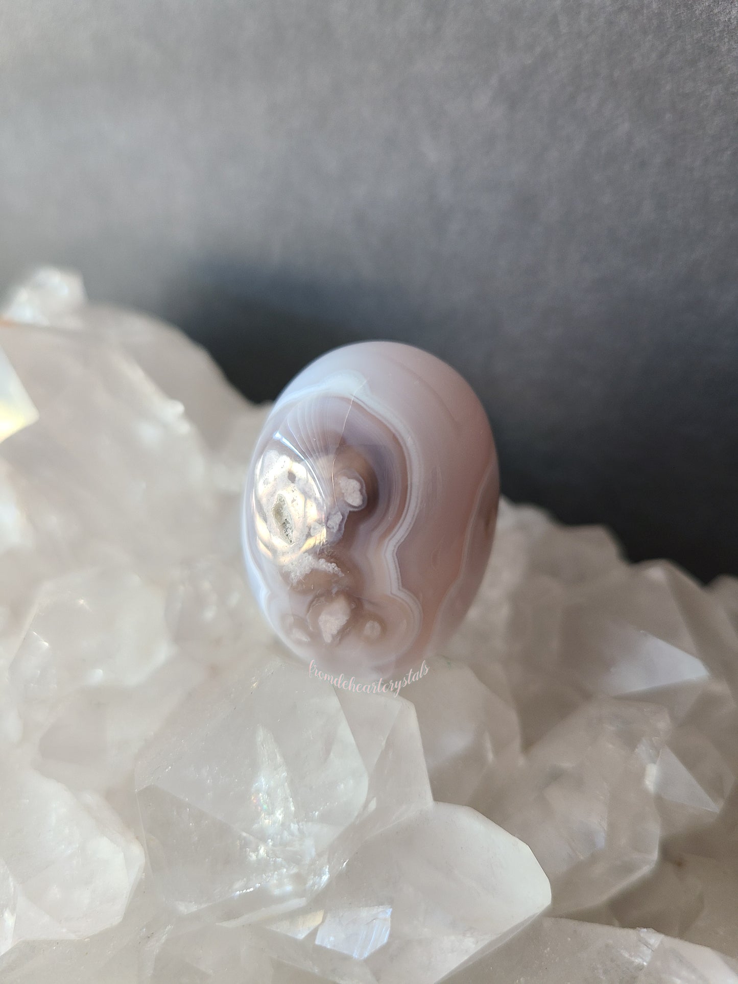 Blue Flower Agate tumble (B)