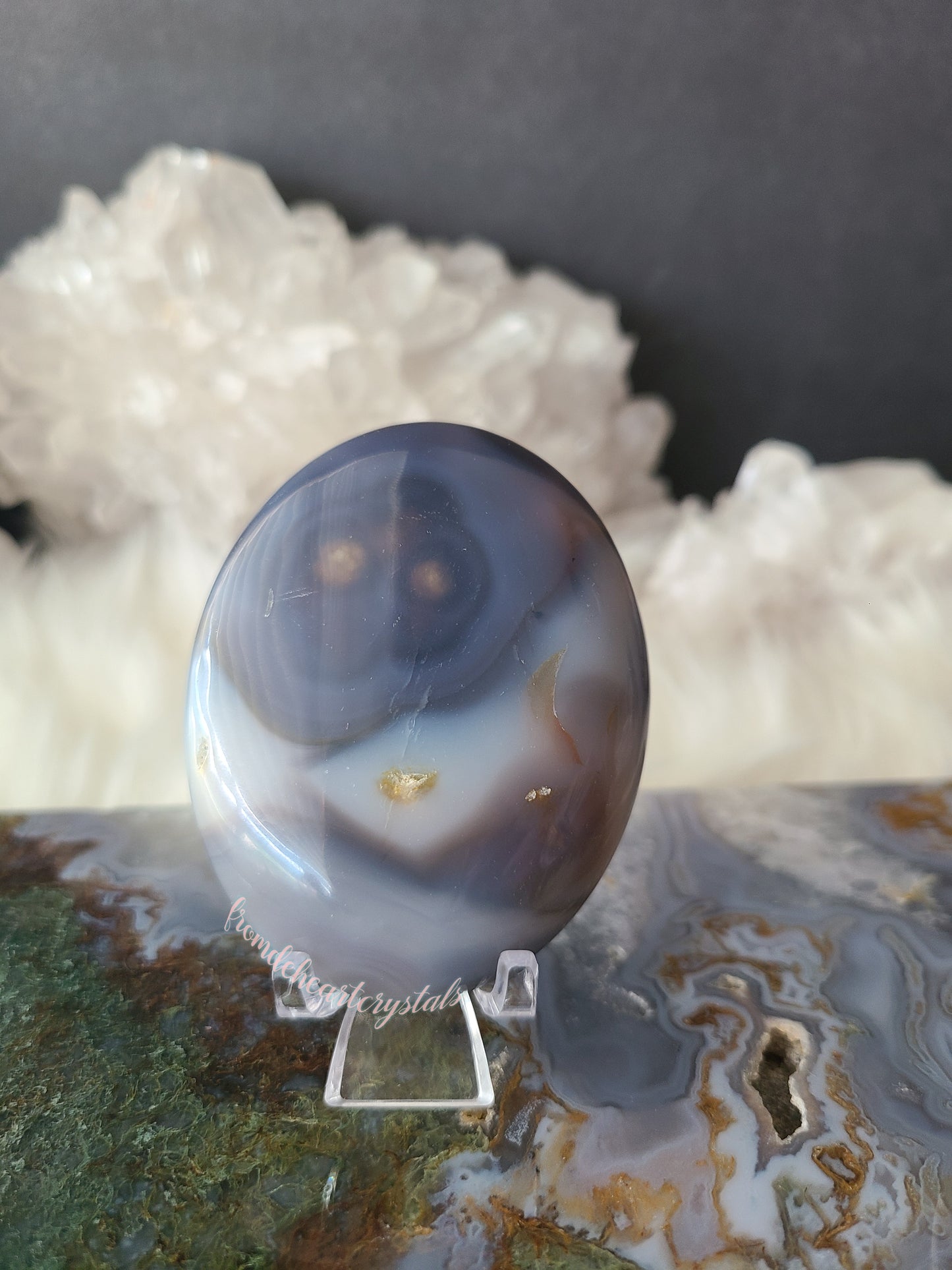 Gray Flower Agate Palmstone