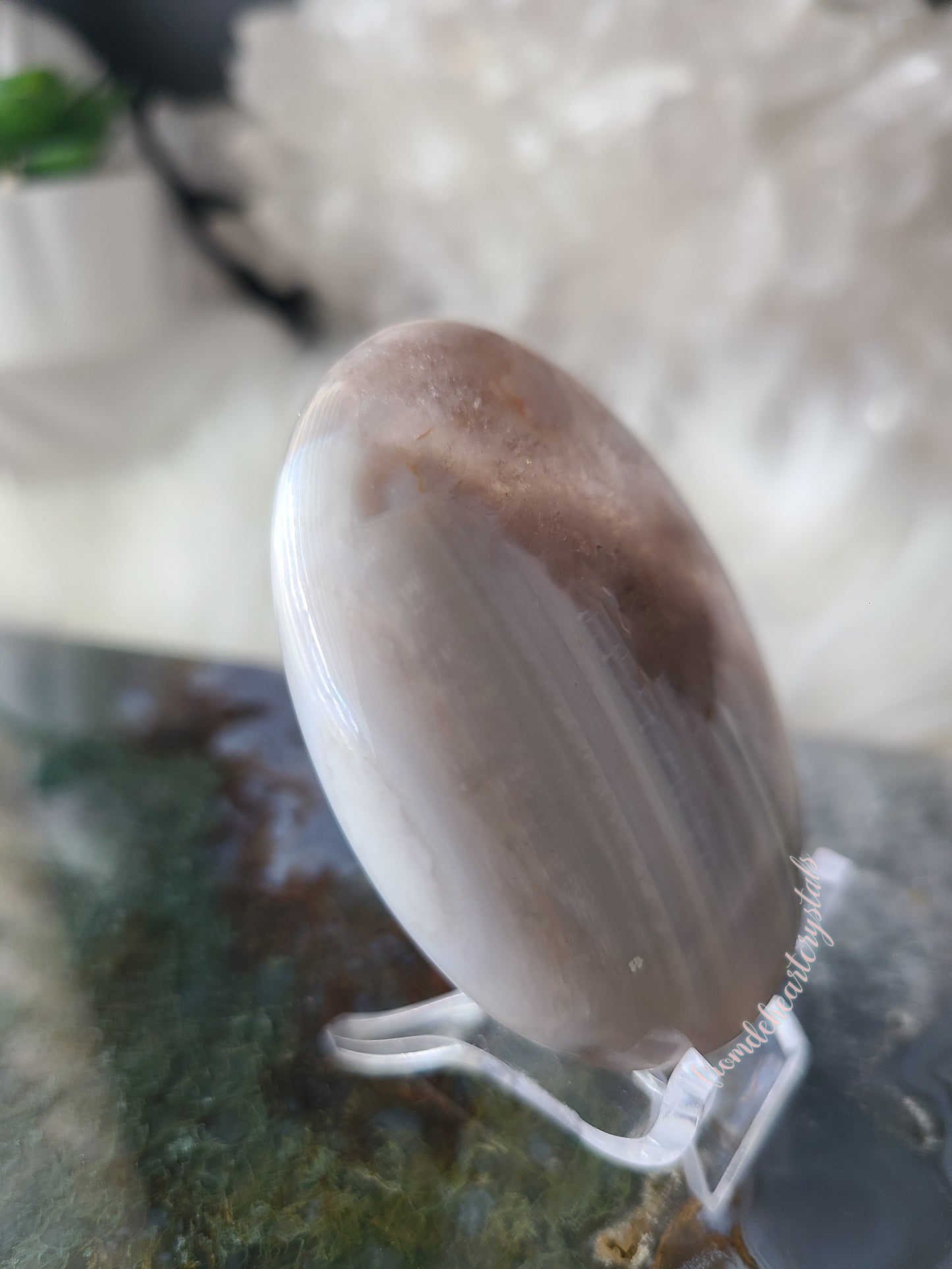 Banded Quartz Flower Agate Palmstone