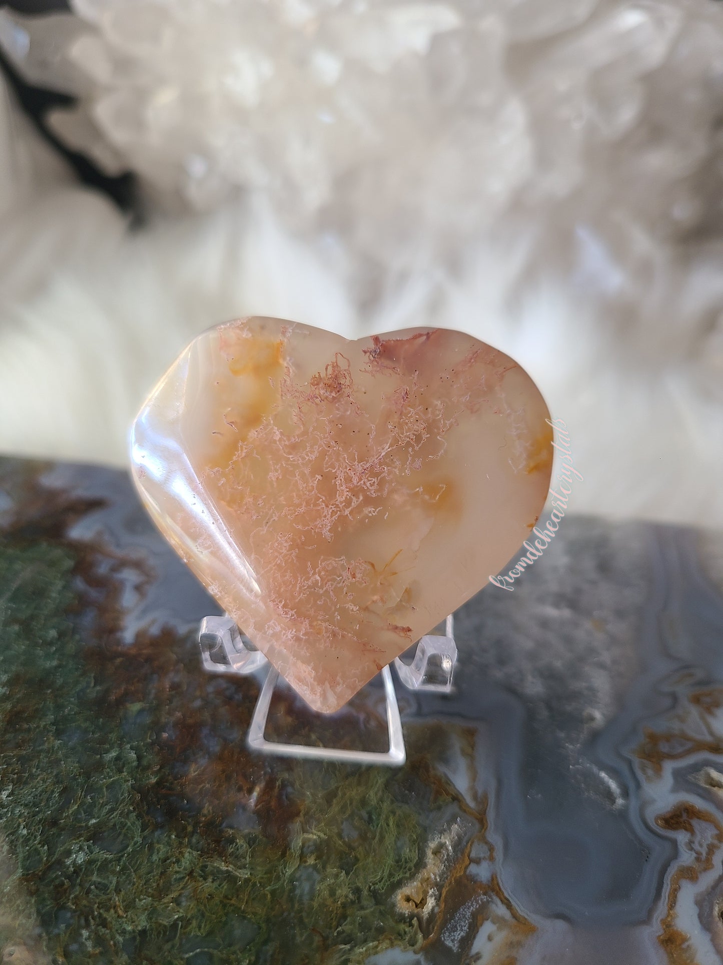 Scenic Moss Agate Heart (I)