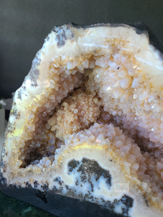 Amethyst Citrine Geode Cut base