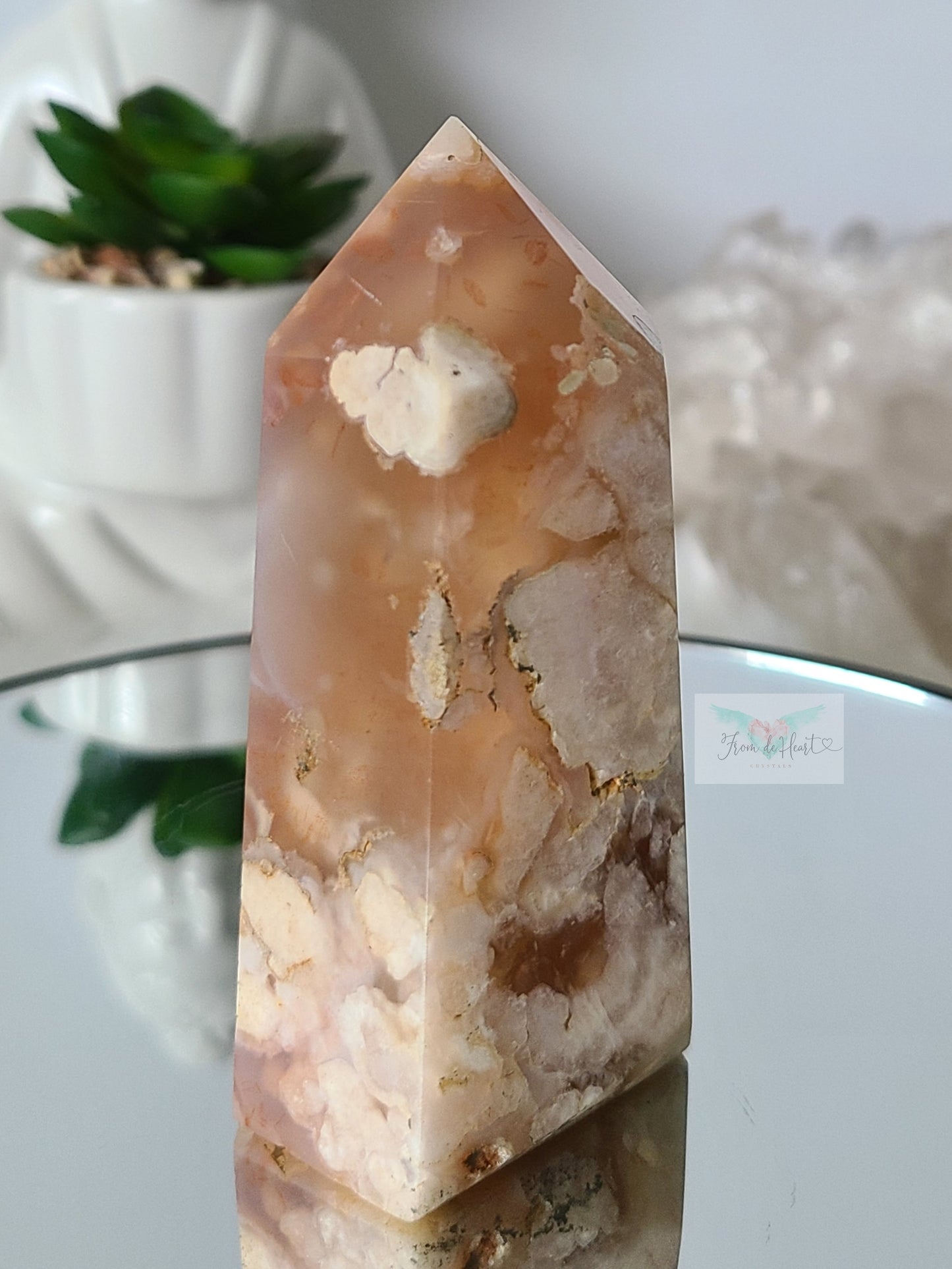 Brown Flower Agate Tower