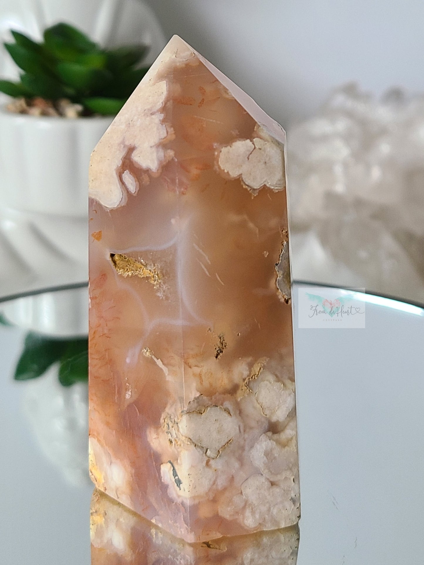 Brown Flower Agate Tower