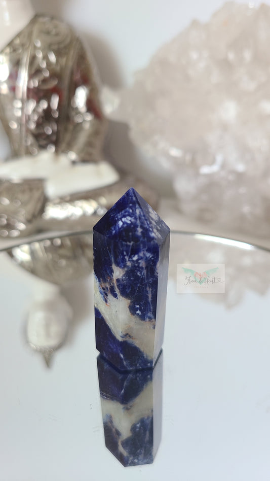 Sodalite Tower (Small) (B)