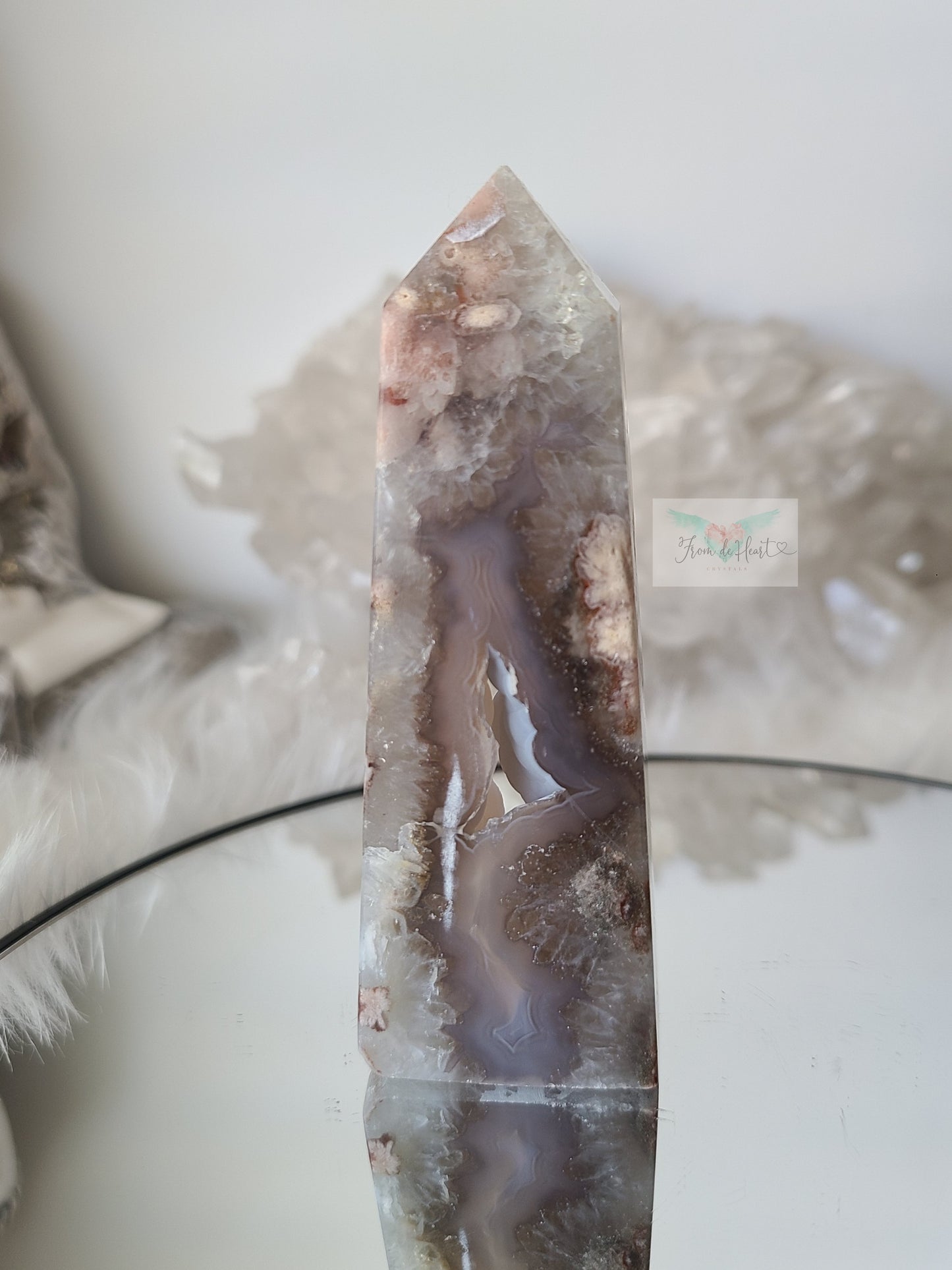 Gray Flower Agate Tower