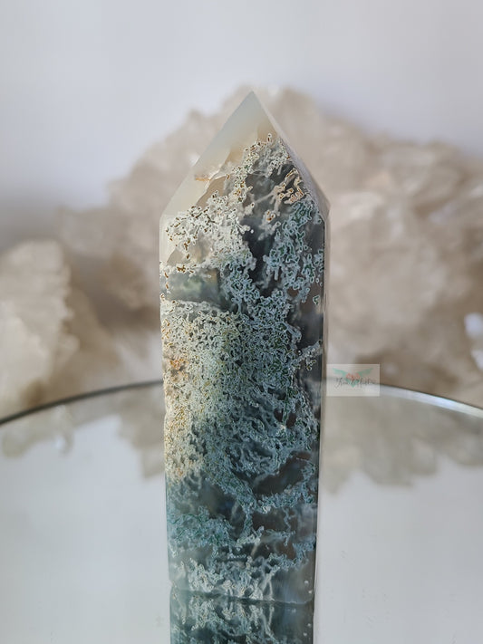 Icy Moss Agate Tower (A)